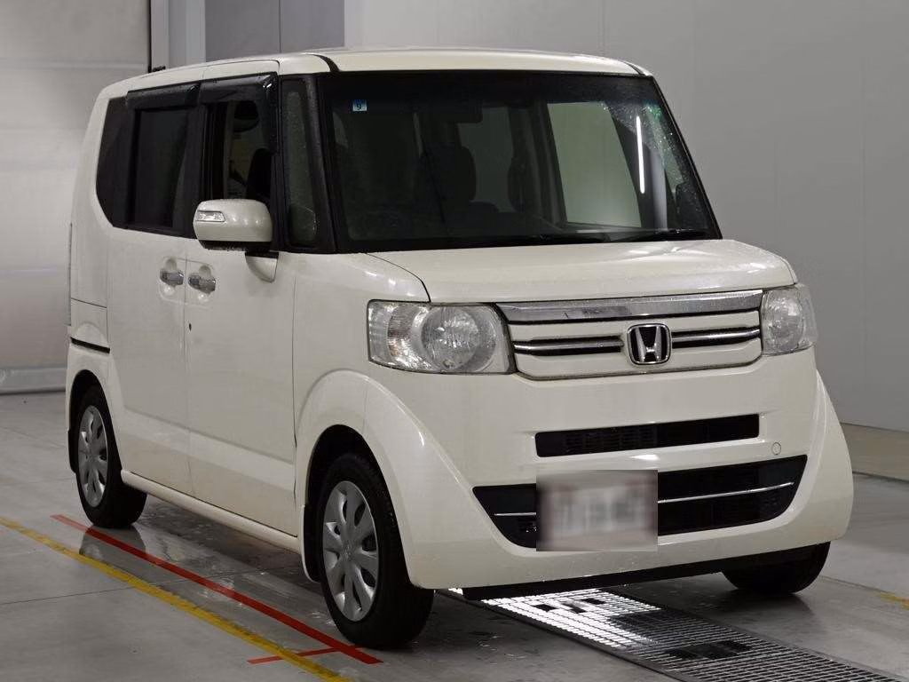 HONDA N-BOX
