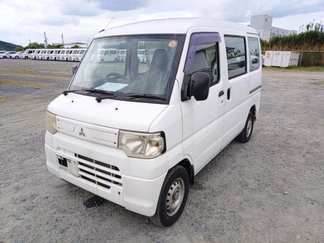 MITSUBISHI MINICAB