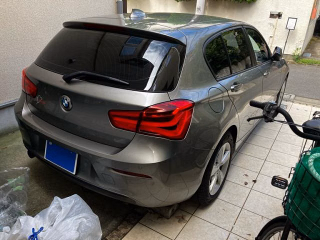 BMW 1-SERIES