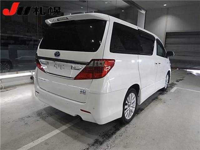 TOYOTA ALPHARD