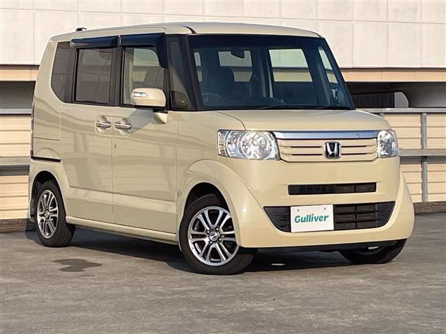 HONDA N-BOX