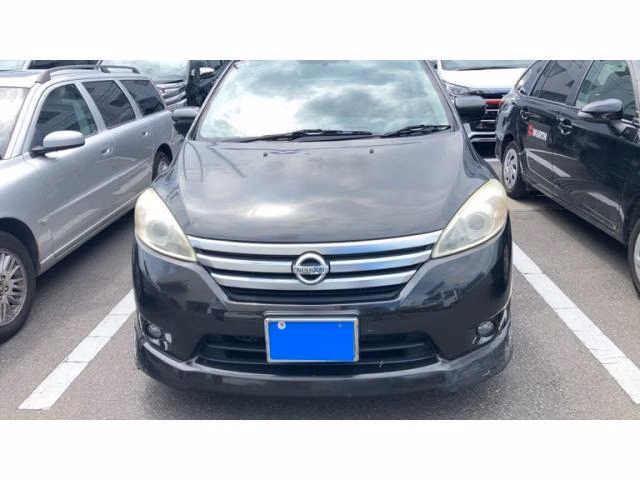 NISSAN LAFESTA