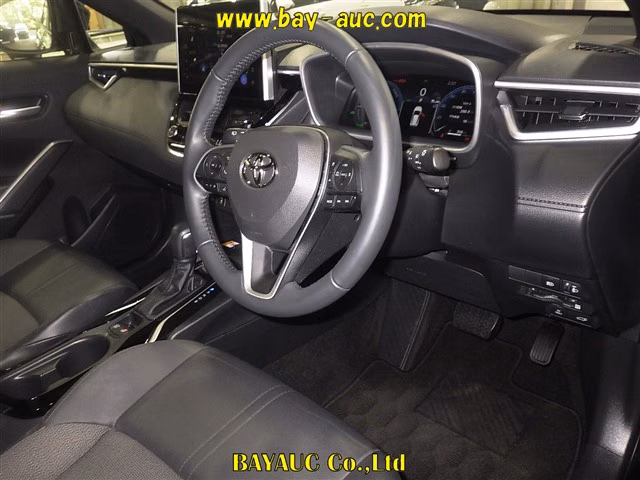 TOYOTA COROLLA CROSS