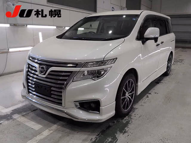 NISSAN ELGRAND
