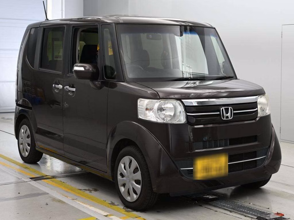 HONDA N-BOX
