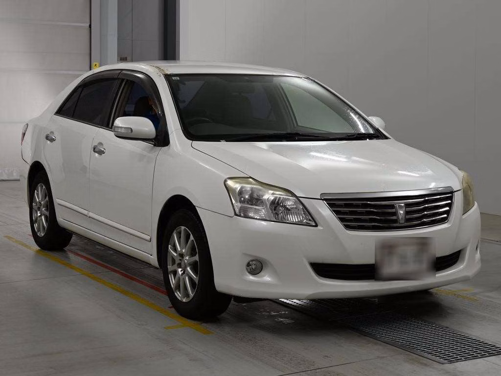 TOYOTA PREMIO
