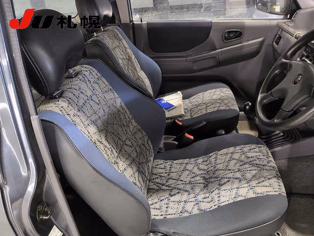 MITSUBISHI PAJERO MINI