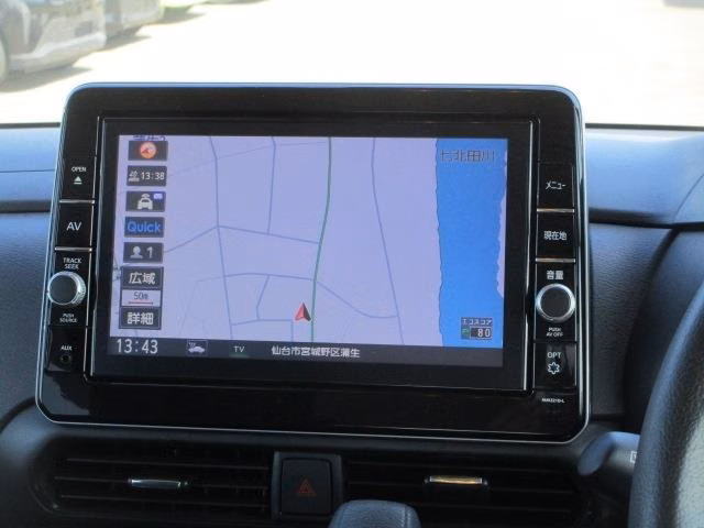 NISSAN ROOX