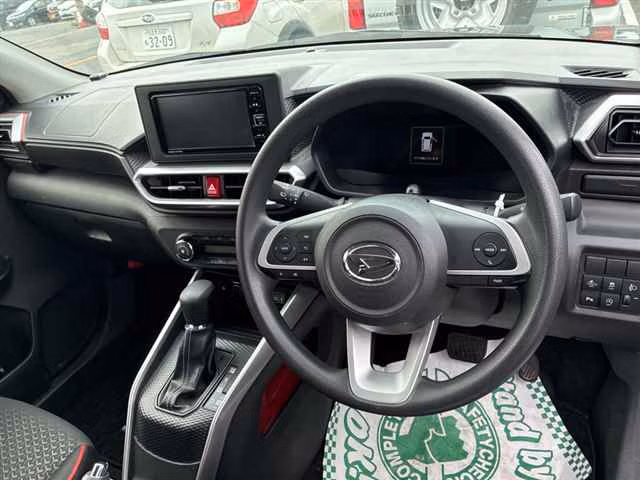 DAIHATSU ROCKY