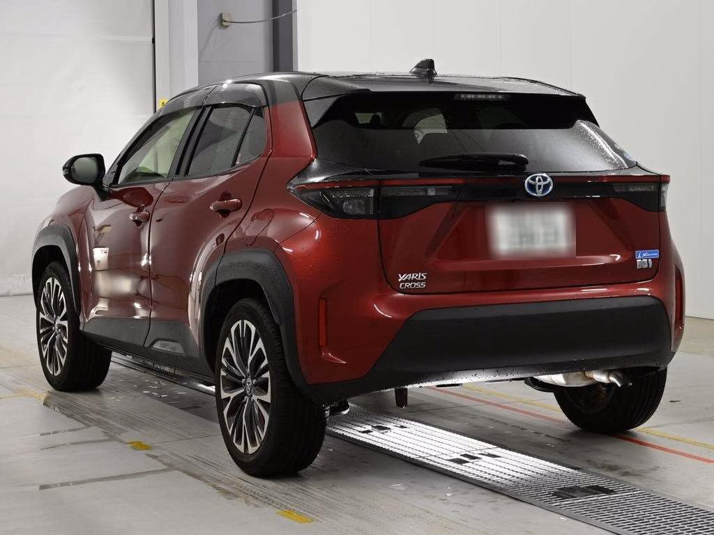 TOYOTA YARIS CROSS