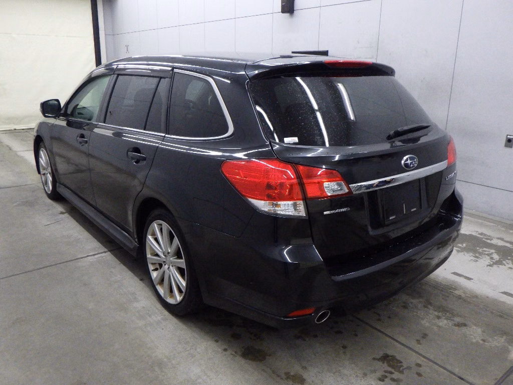 SUBARU LEGACY