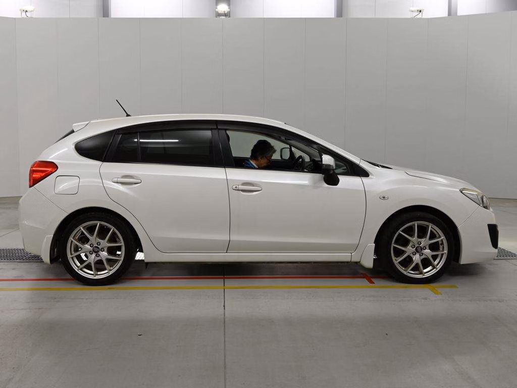 SUBARU IMPREZA