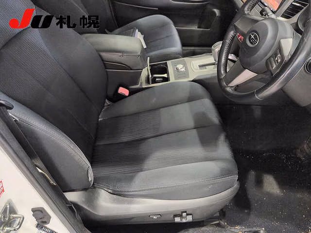 SUBARU LEGACY B4