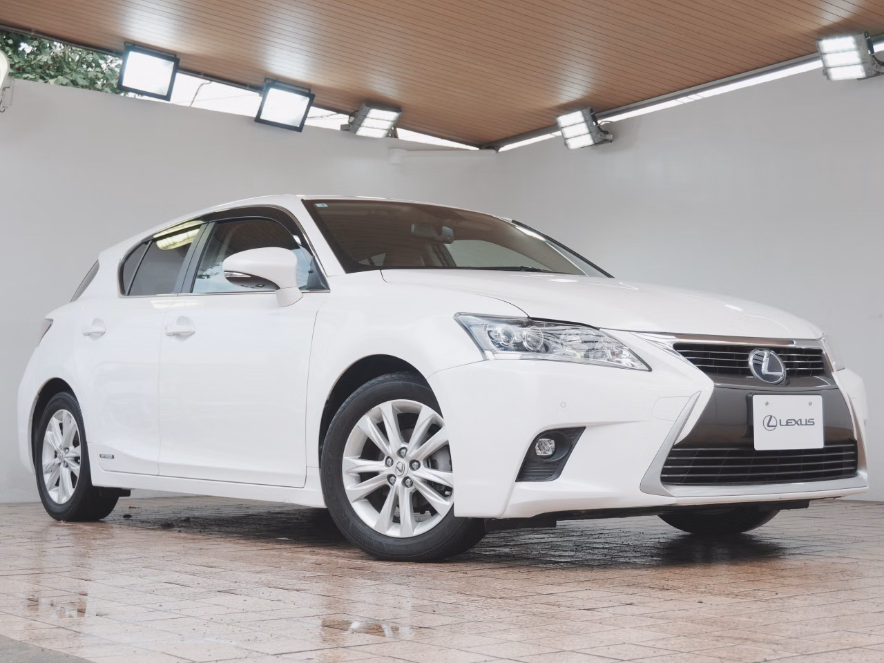 LEXUS CT200H