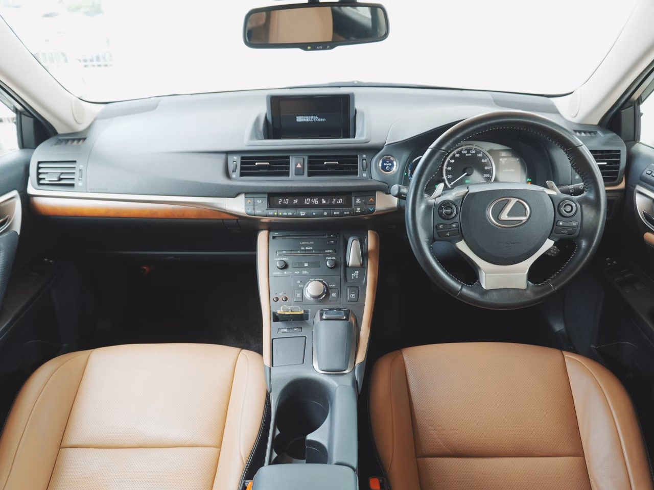 LEXUS CT200H