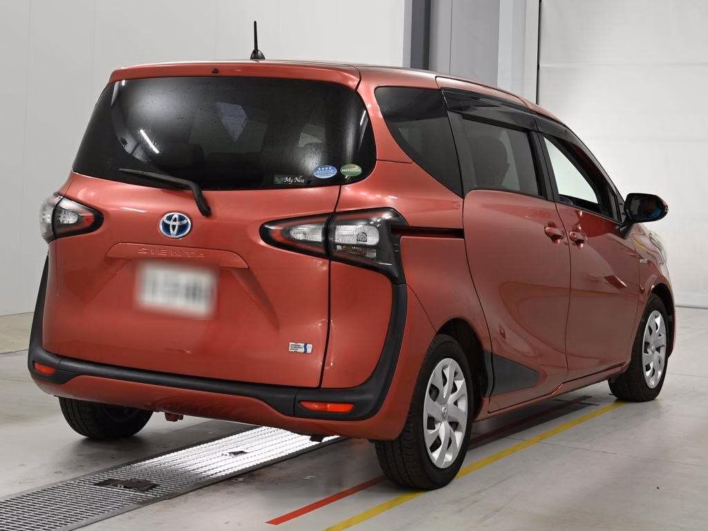 TOYOTA SIENTA