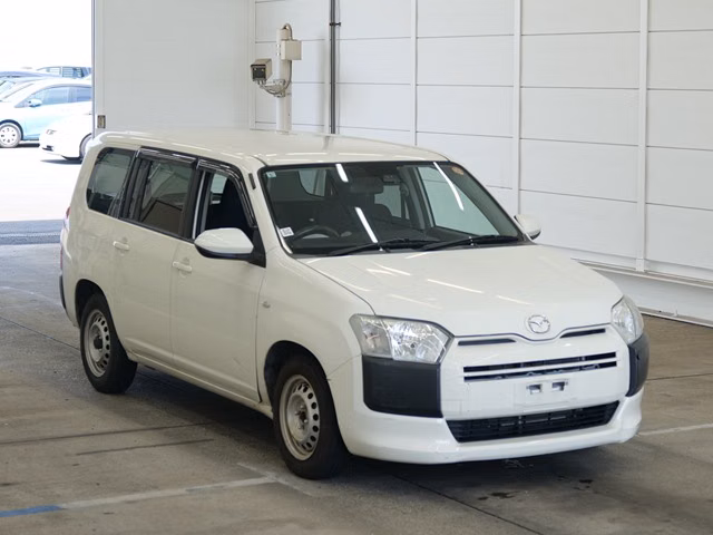 MAZDA FAMILIA