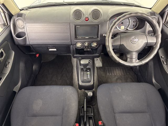 NISSAN KIX