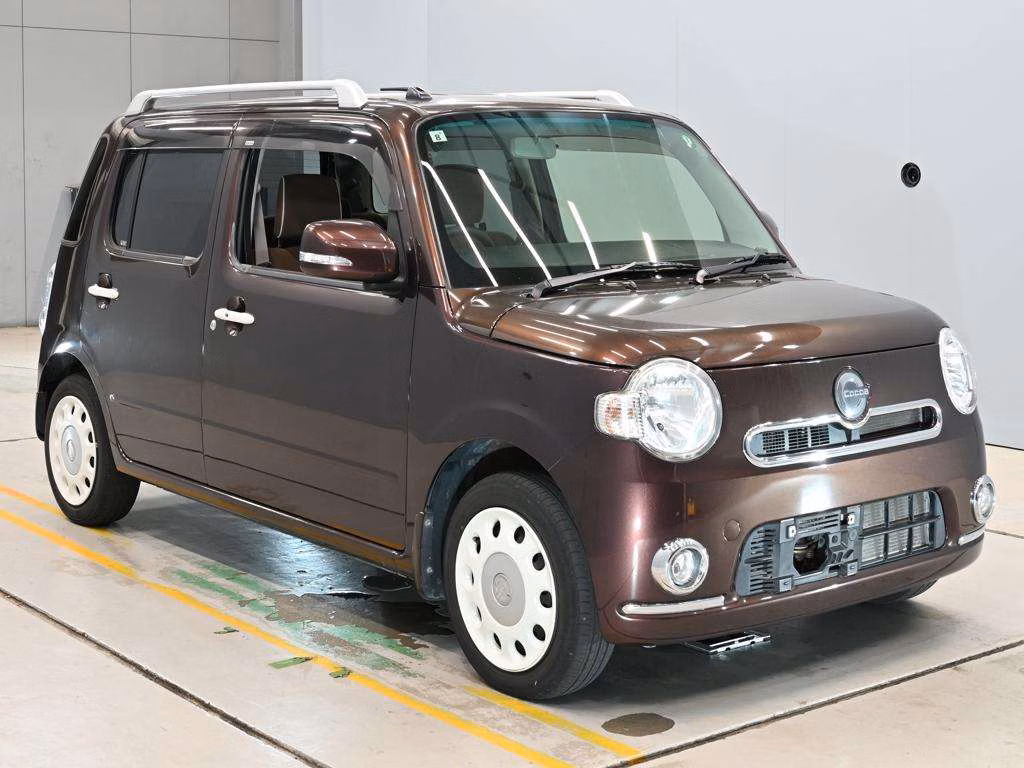 DAIHATSU MIRA COCOA