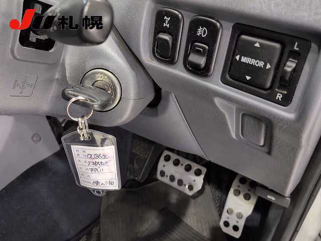 DAIHATSU TERIOS KID