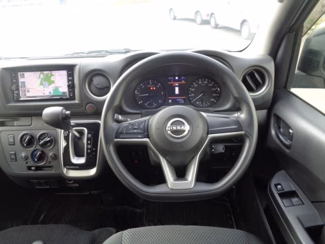 NISSAN CARAVAN
