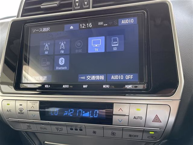 TOYOTA LAND CRUISER PRADO