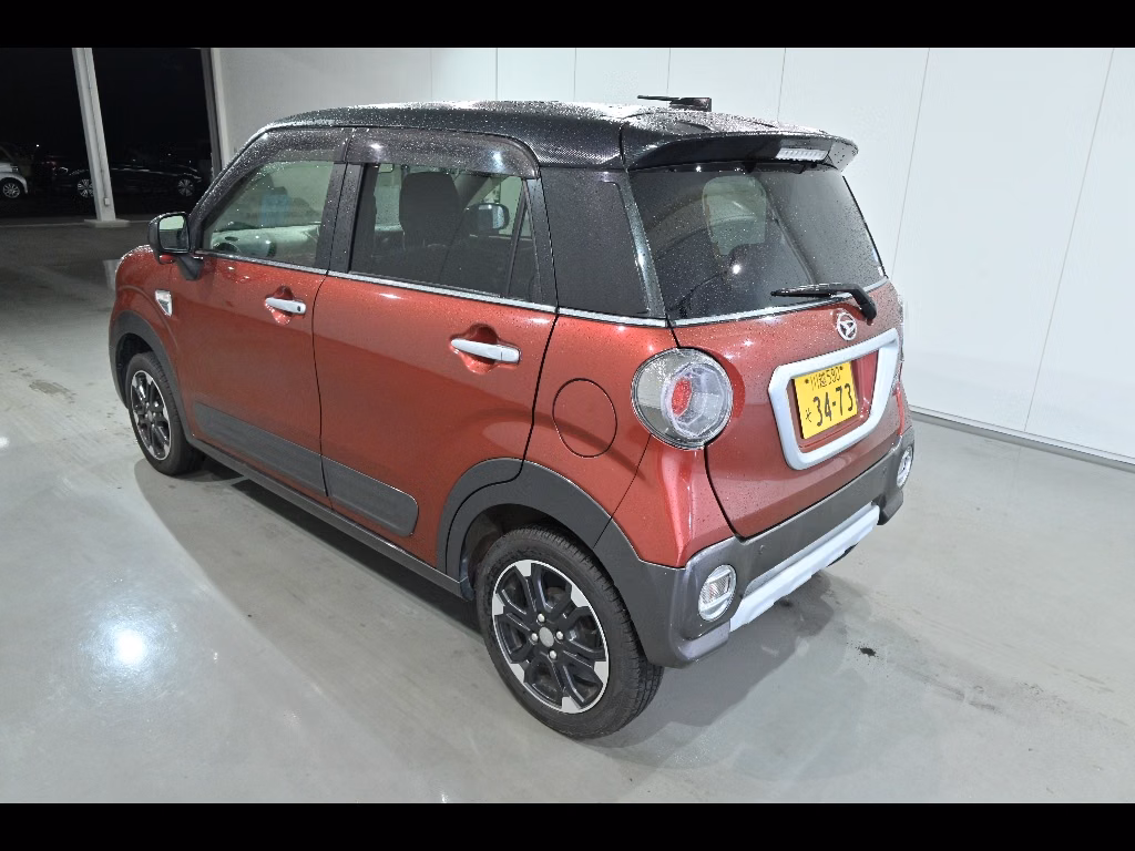 DAIHATSU CAST