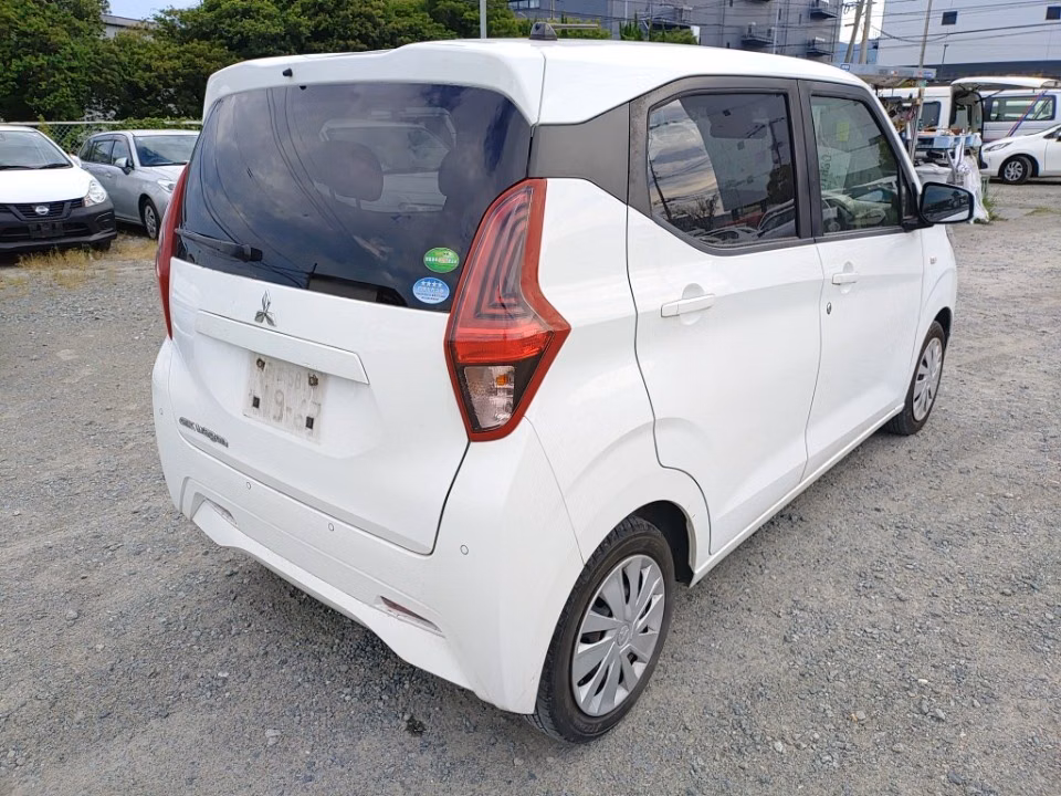 MITSUBISHI EK WAGON