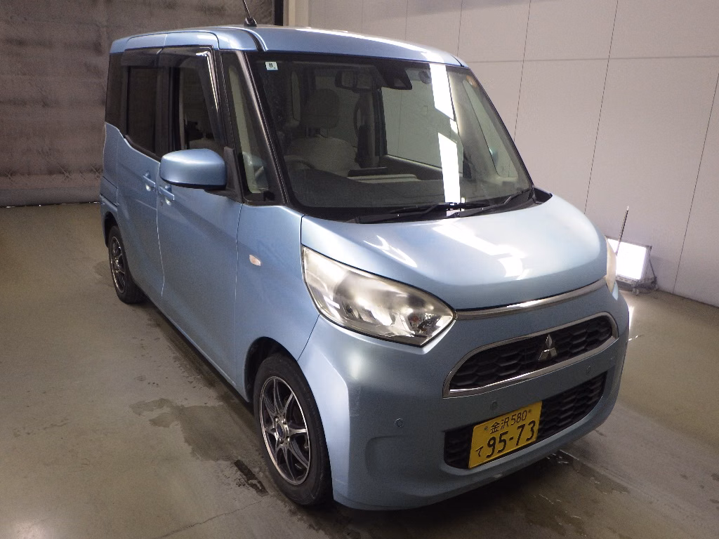 MITSUBISHI EK SPACE
