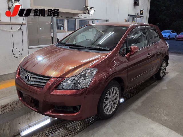 TOYOTA BLADE