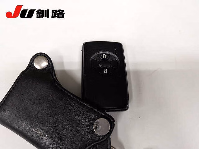 TOYOTA BLADE