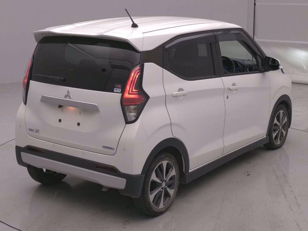 MITSUBISHI EK X