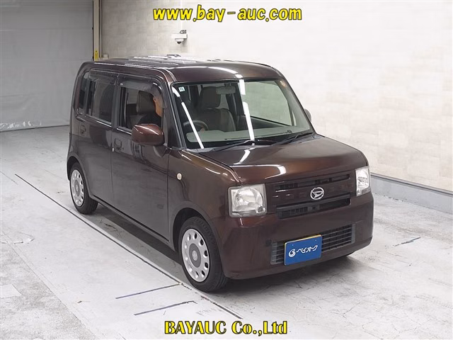DAIHATSU MOVE CONTE