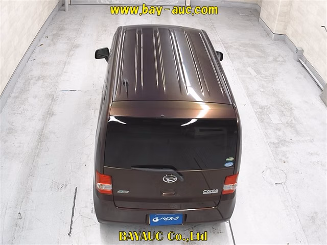 DAIHATSU MOVE CONTE