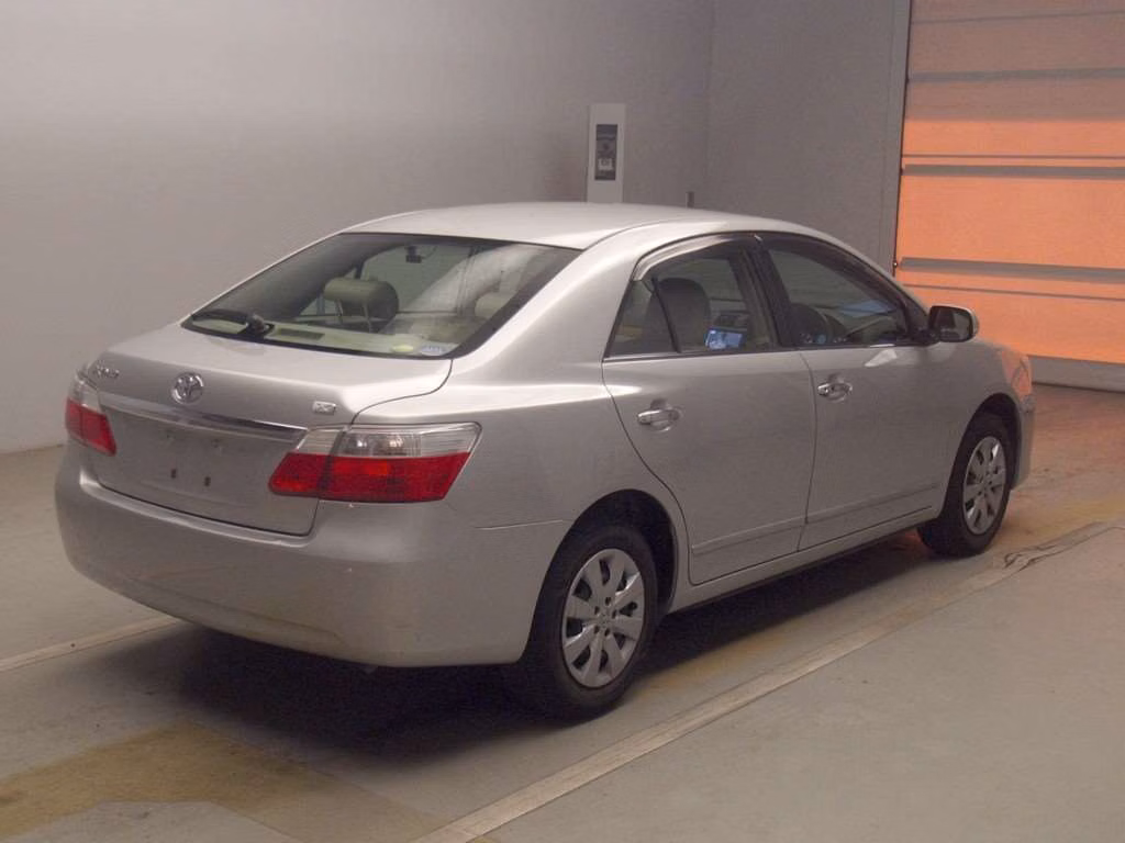 TOYOTA PREMIO