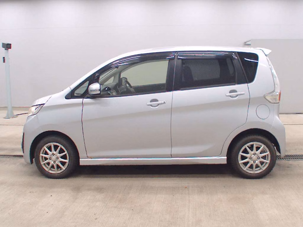 MITSUBISHI EK CUSTOM