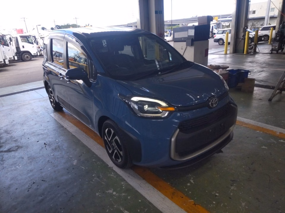TOYOTA SIENTA