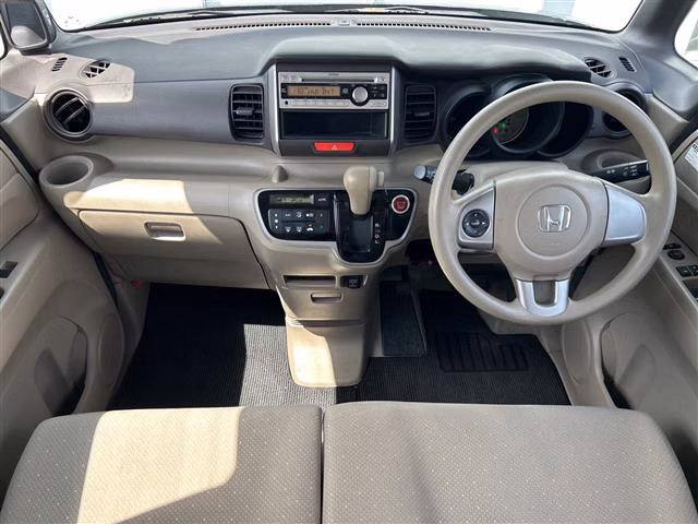 HONDA N-BOX