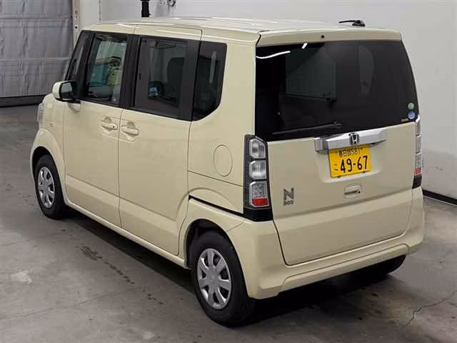 HONDA N-BOX