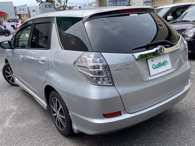 HONDA FIT SHUTTLE