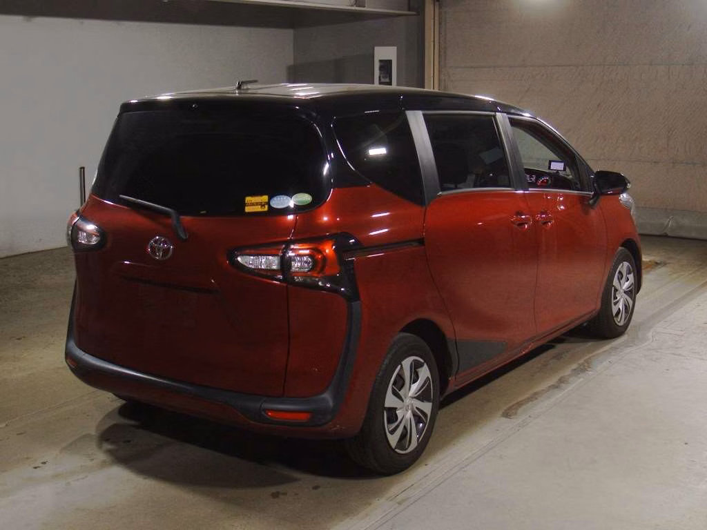 TOYOTA SIENTA