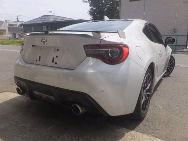 TOYOTA GT 86