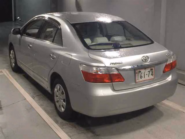 TOYOTA PREMIO
