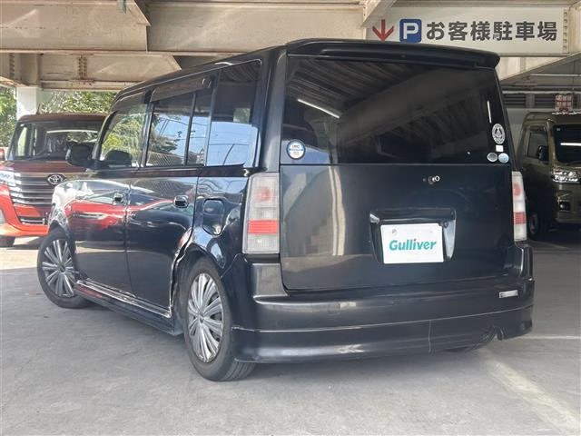 TOYOTA BB