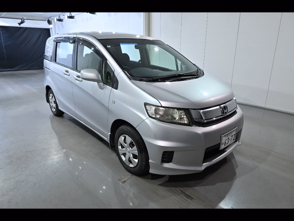 Honda Freed Spike
