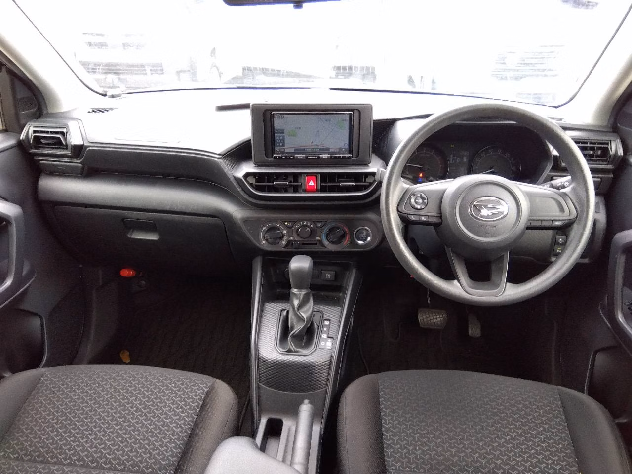 DAIHATSU ROCKY