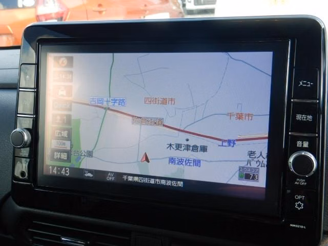 NISSAN ROOX