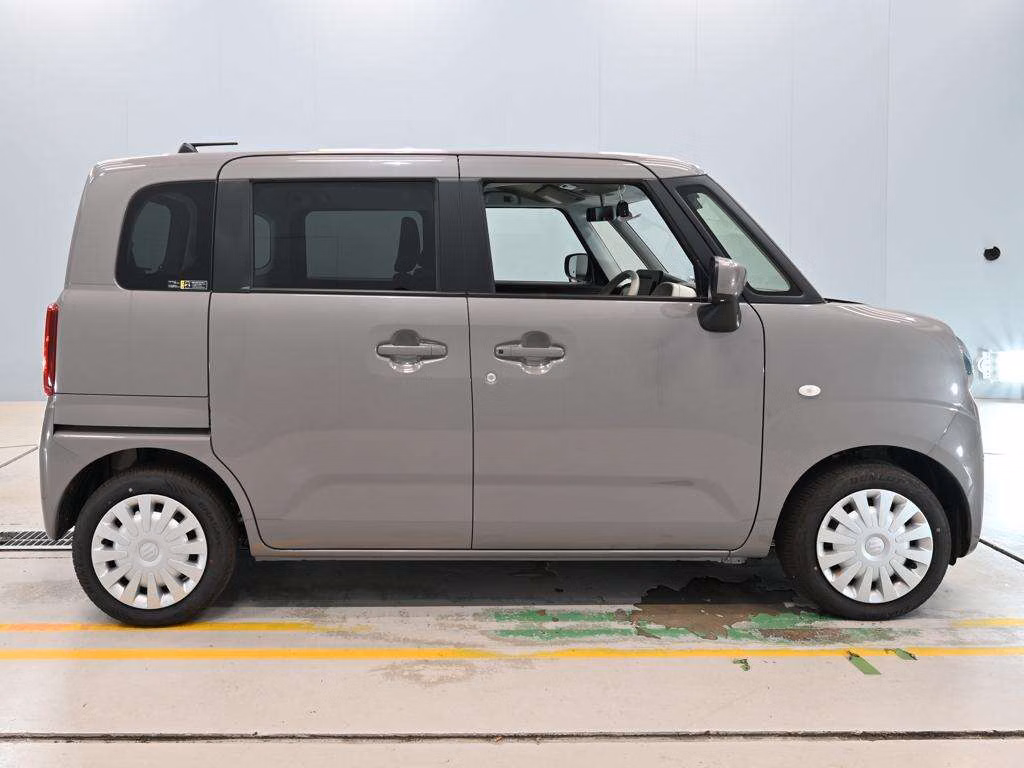 SUZUKI WAGON R SMILE