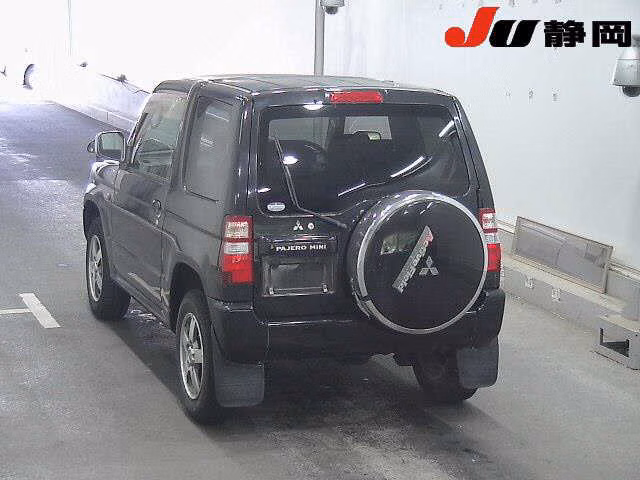 MITSUBISHI PAJERO MINI