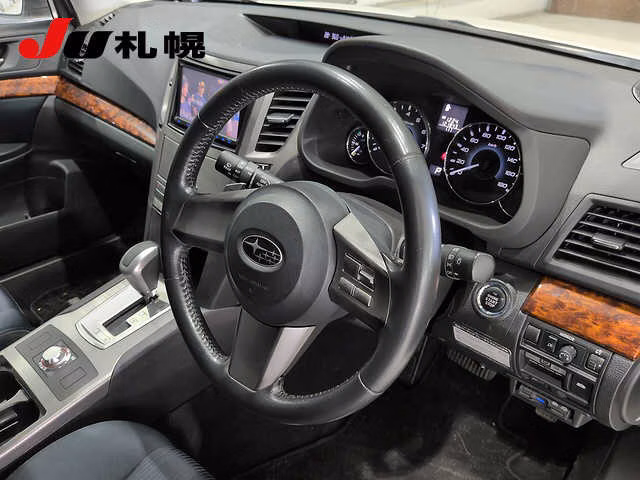 SUBARU LEGACY